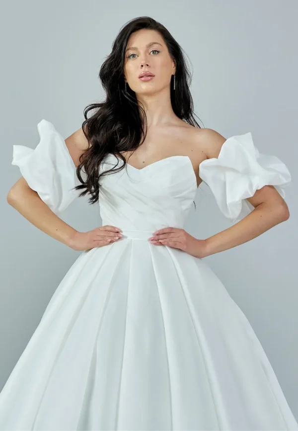 Diana Elegant Off-Shoulder Gown