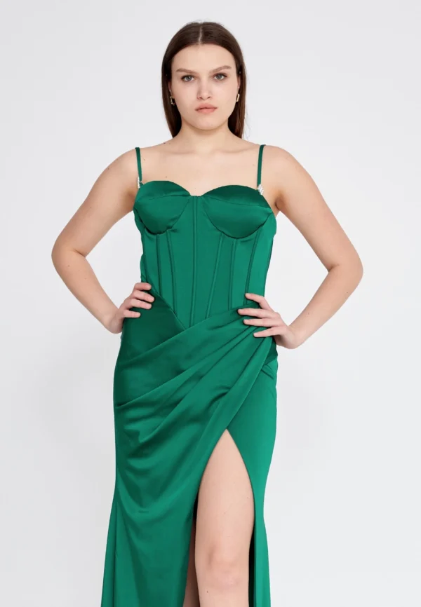 Dila – Elegant Asymmetrical Evening Dress Green
